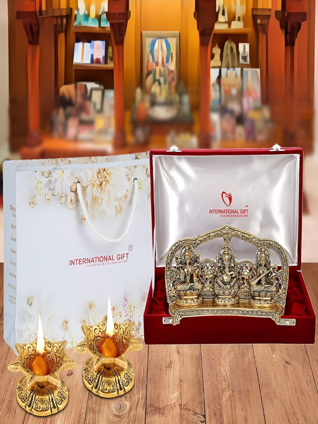 

INTERNATIONAL GIFT 3Pcs Bronze & Red Home Gift Sets