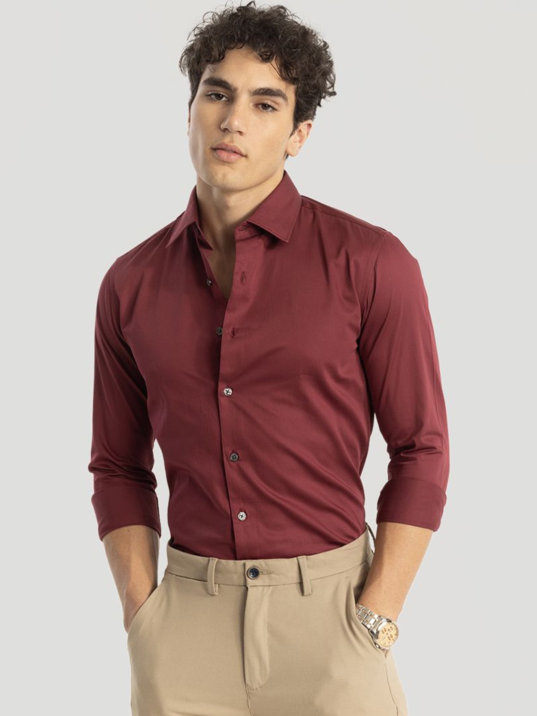 

Snitch Men Smart Spread Collar Solid Cotton Slim Fit Formal Shirt, Maroon