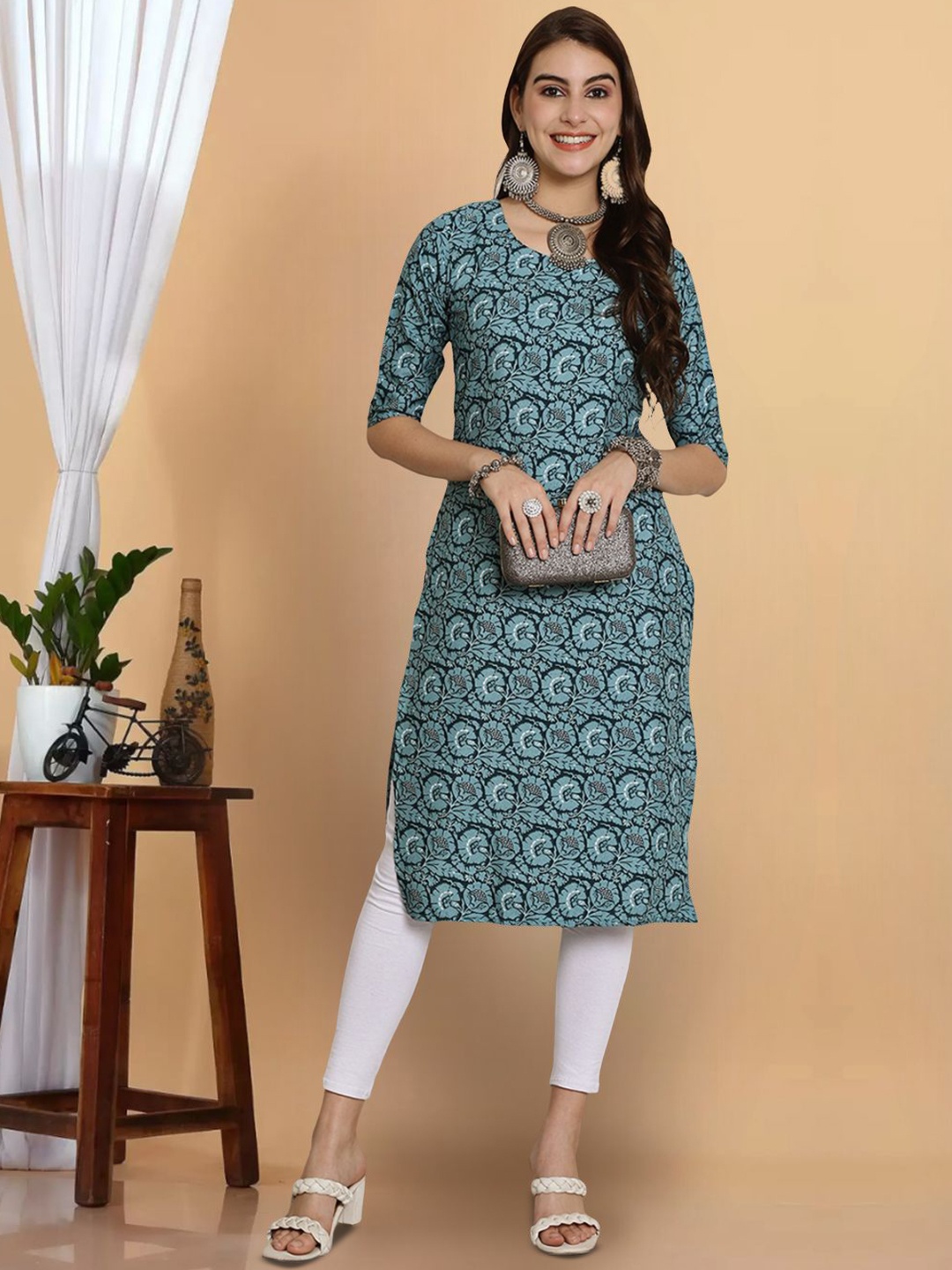 

7Threads Floral Printed Round Neck Crepe Straight Kurta, Teal