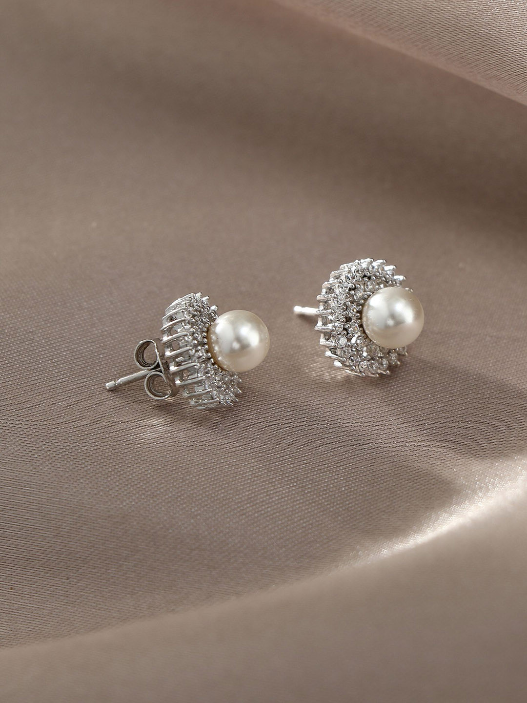 

925 By Adwitiya 92.5 Sterling Silver Classic Pearl Beaded Studs