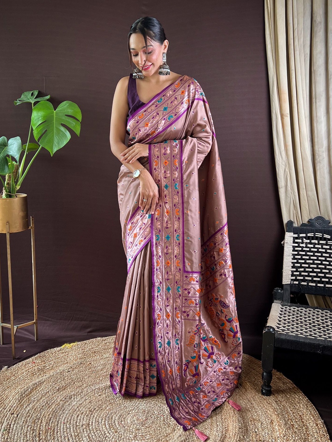

Ekta Textiles Ethnic Motifs Zari Pure Silk Paithani Saree, Purple
