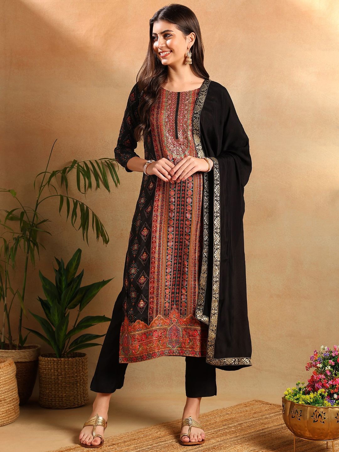 

KALINI Ethnic Motifs Printed Regular Silk Blend Kurta with Trousers & Dupatta, Black