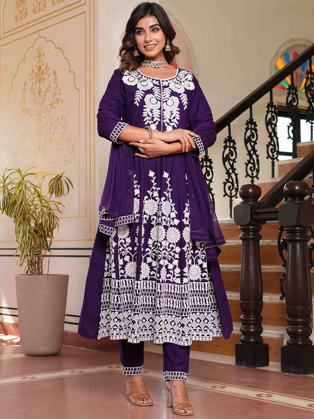 

AMIRAS INDIAN ETHNIC WEAR Floral Embroidered Anarkali Kurta With Trousers & Dupatta, Purple