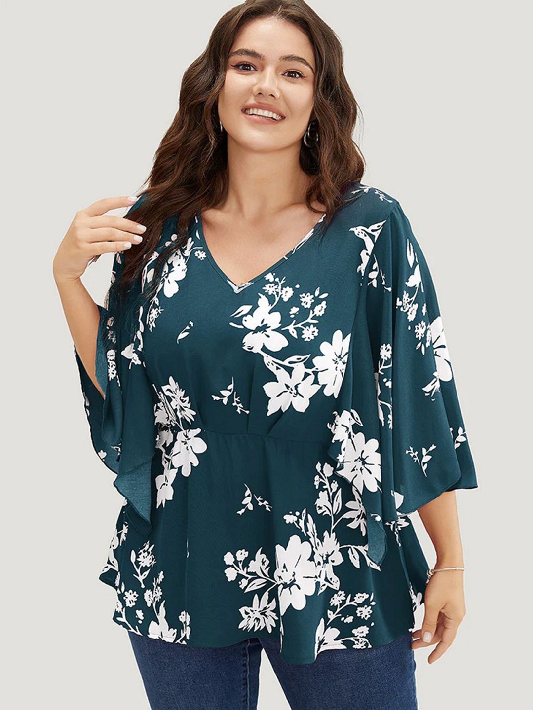 

MANKSH Women Floral Printed V-Neck Top, Green