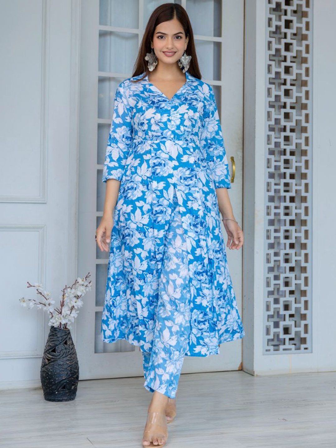 

BAIRAJ Floral Printed Regular Pure Cotton A-Line Kurta with Trousers, Blue