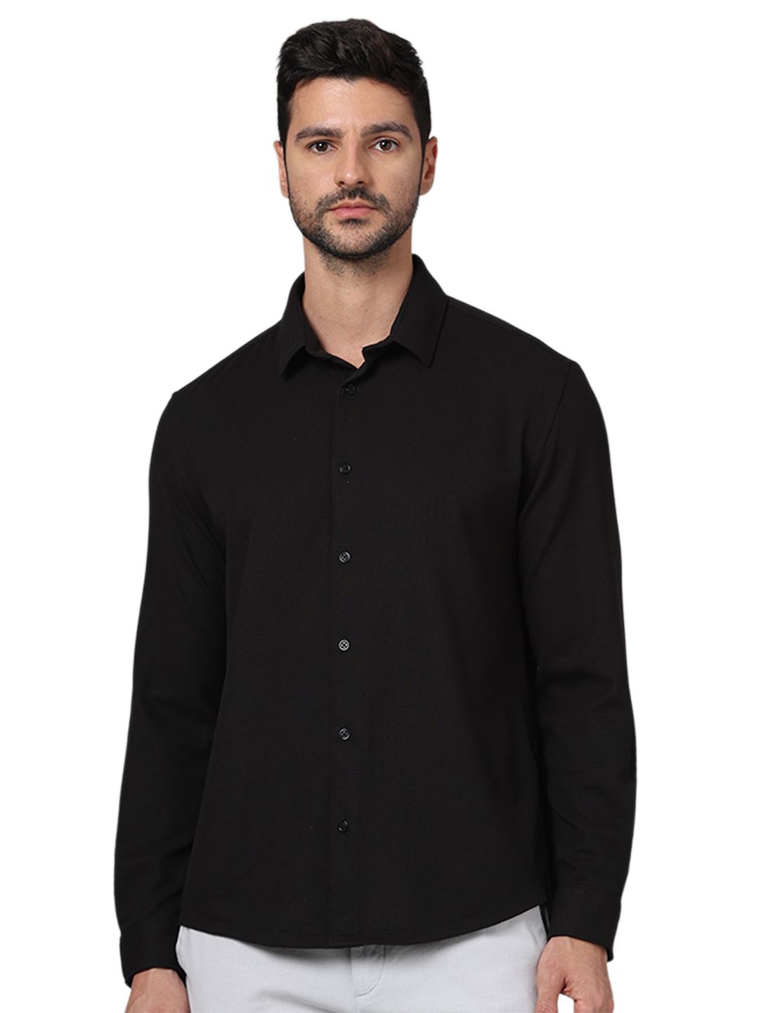 

Celio Men Classic Spread Collar Solid Casual Shirt, Black