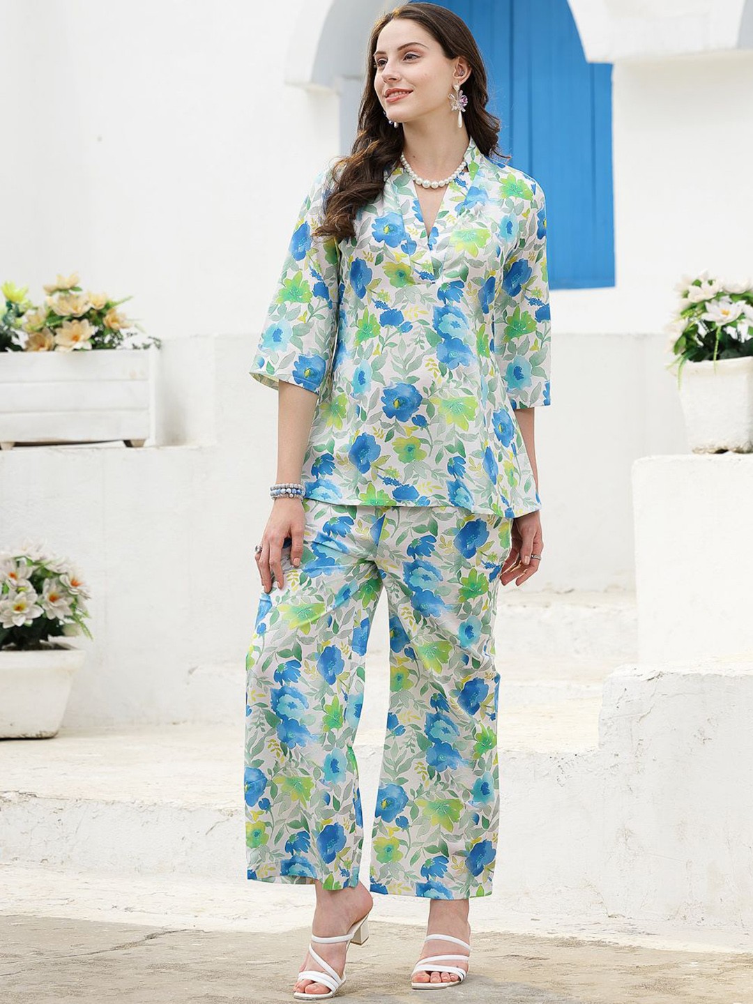 

KALINI Printed V-Neck Top With Trouser, White