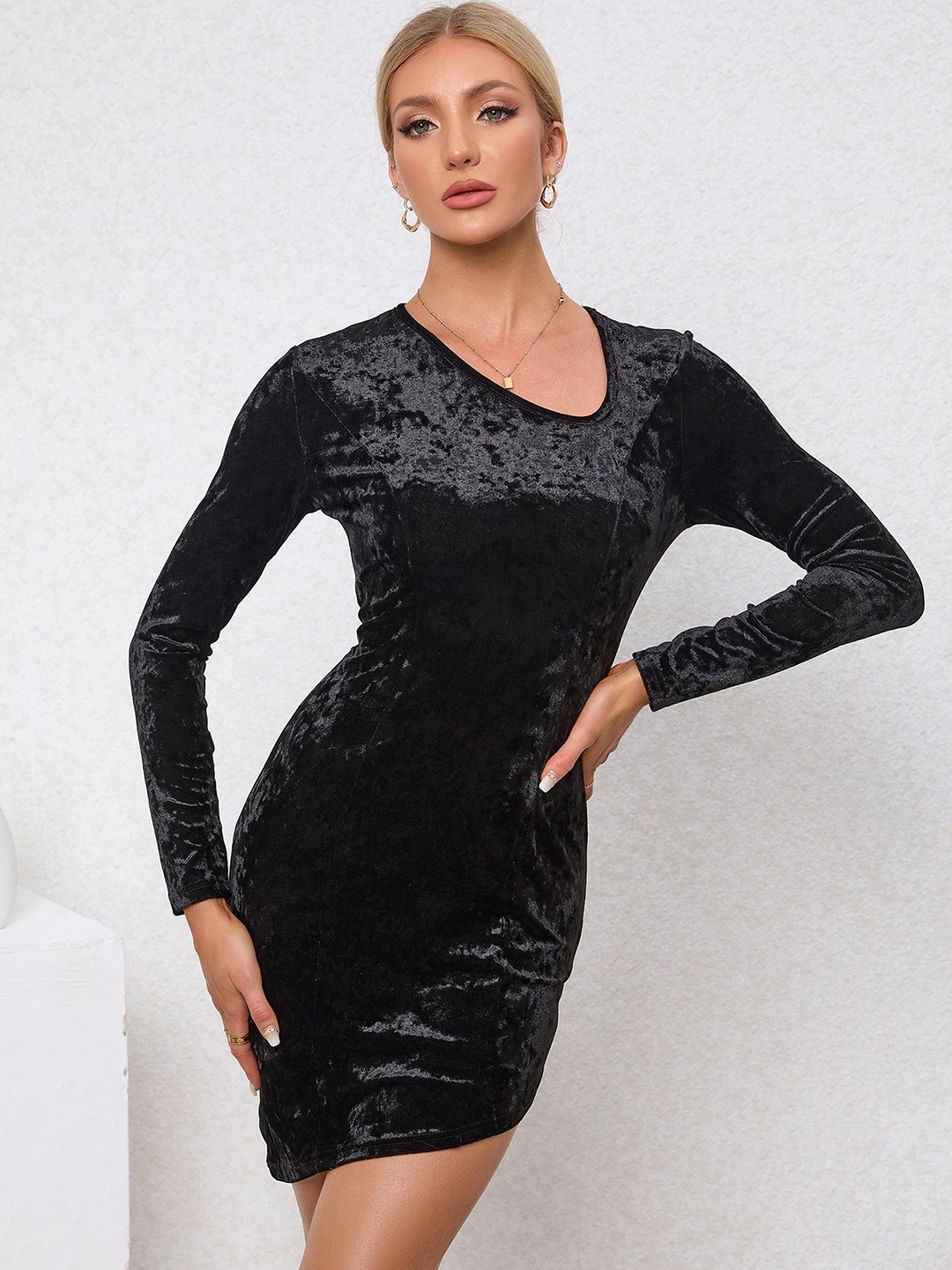 

StyleCast Women Velvet Bodycon Dress, Black