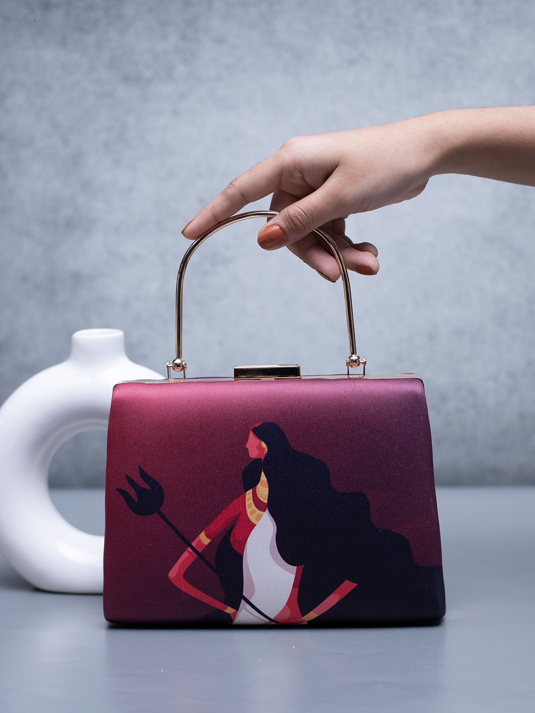 

ARTKLIM Durga Printed Box Clutch, Maroon
