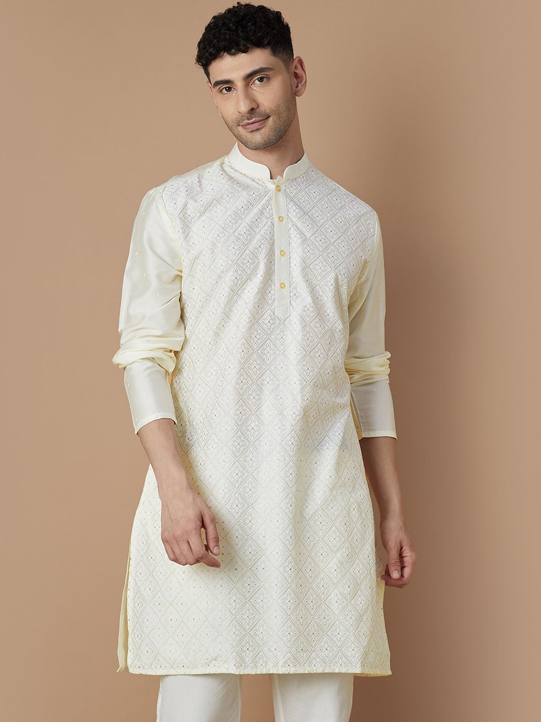 

Melange by Lifestyle Ethnic Motifs Embroidered Sequinned Mandarin Collar Straight Kurta, Off white