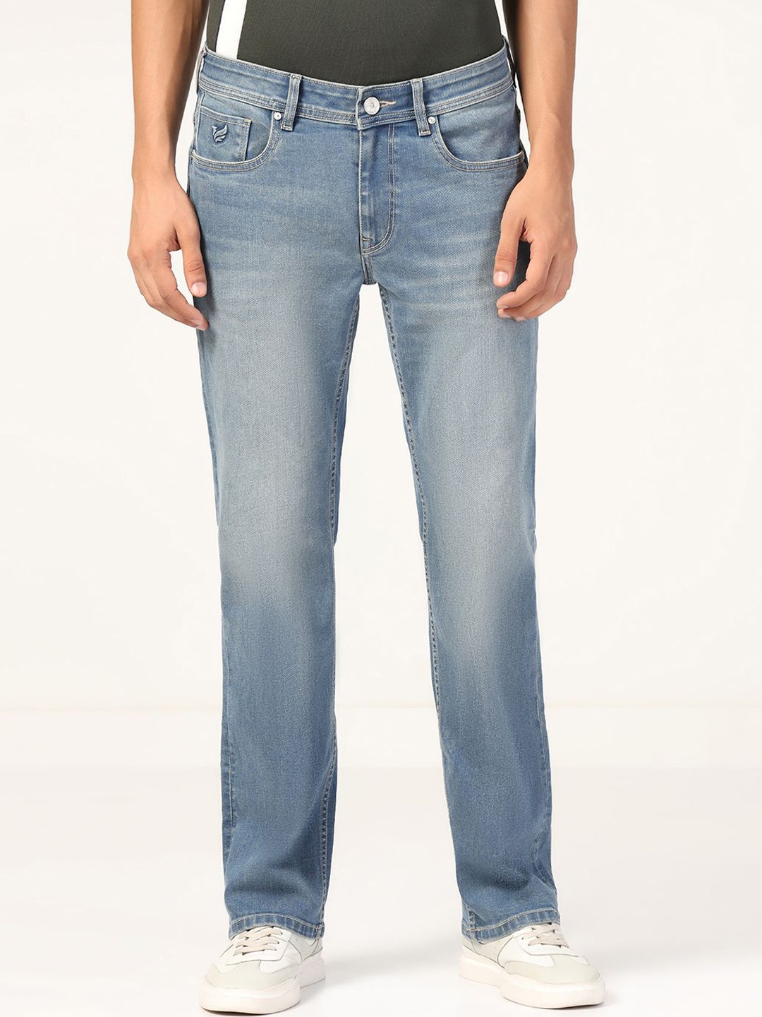 

Blackberrys Men Comfort Mid-Rise Cotton Heavy Fade Jeans, Blue