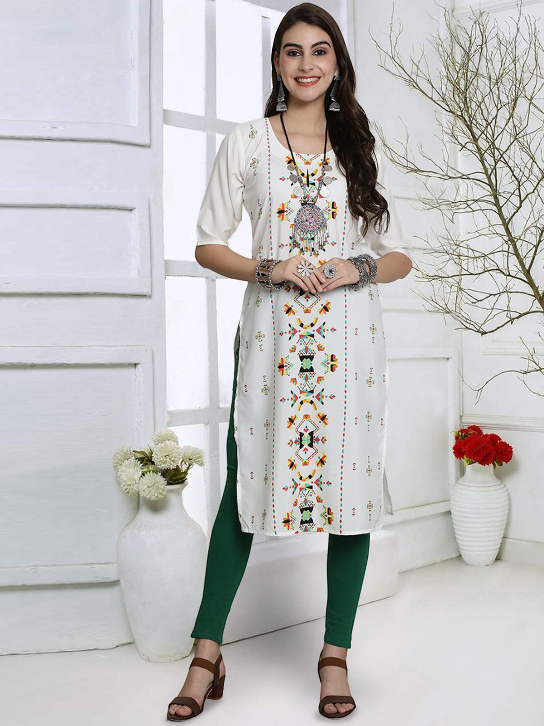 

7Threads Geometric Printed Round Neck Straight Kurta, White