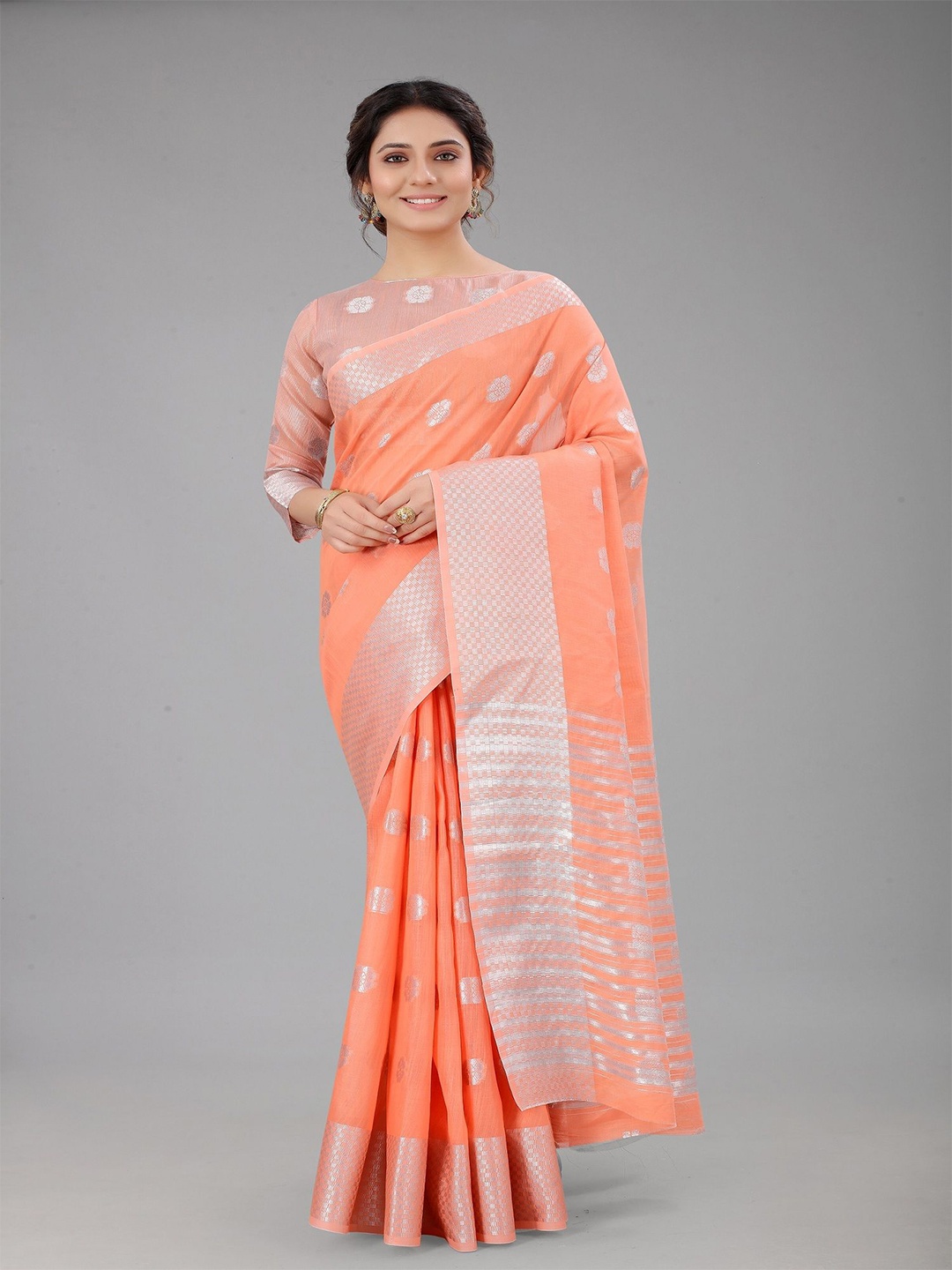 

Aika Woven Design Cotton Saree, Peach