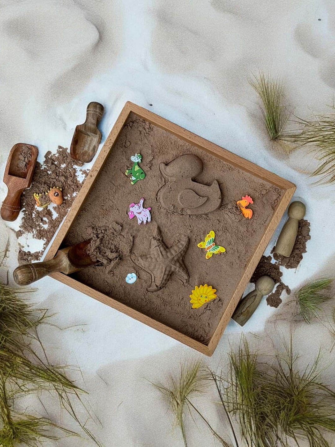 

LITTLE GINNIE Kids Sensory Play Sand Toys, Brown