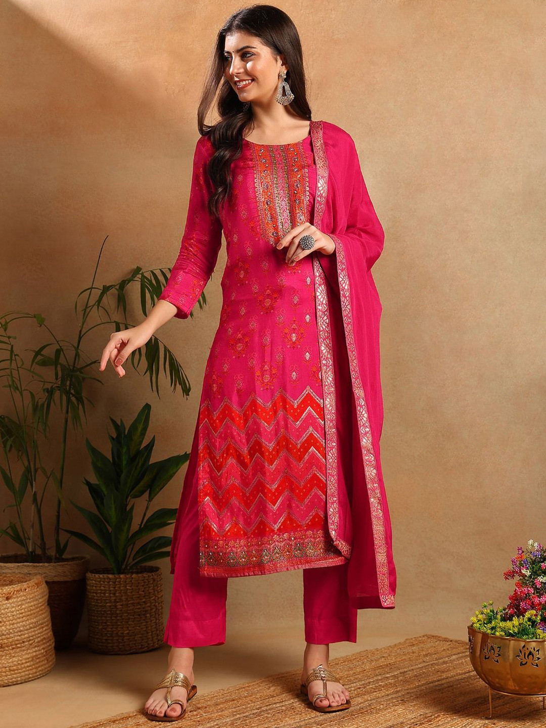 

KALINI Ethnic Motifs Regular Pure Silk Straight Kurta with Trousers & Dupatta, Pink