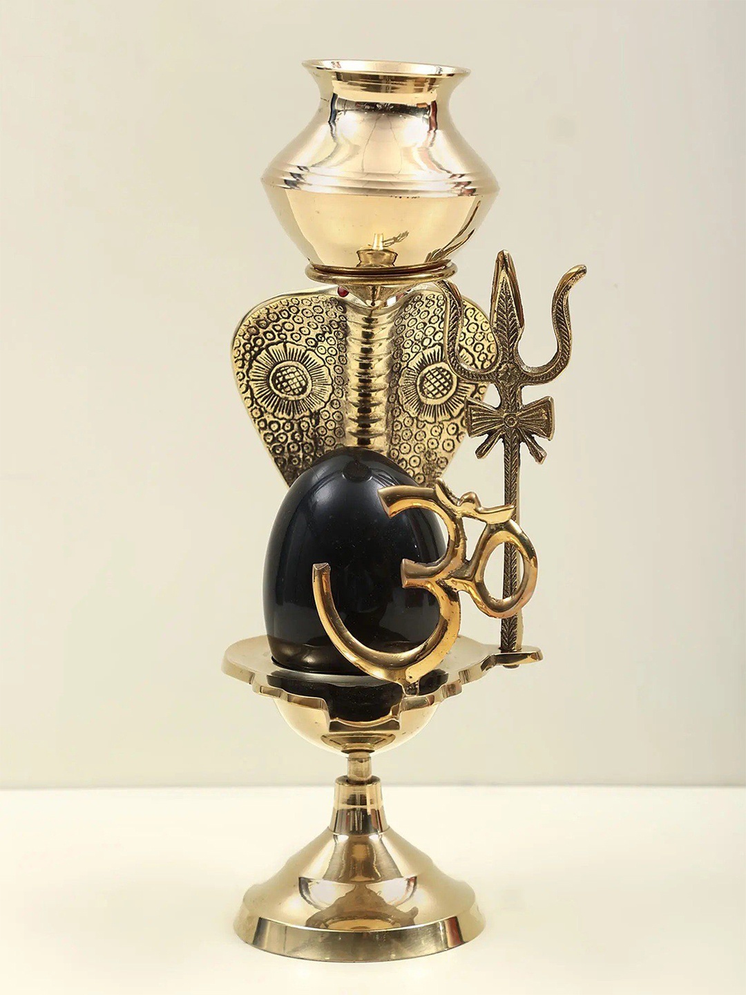 

Exotic India Assembly to Bath Shiva Linga with Dripping Vase for Milk or Water In Brass, Black