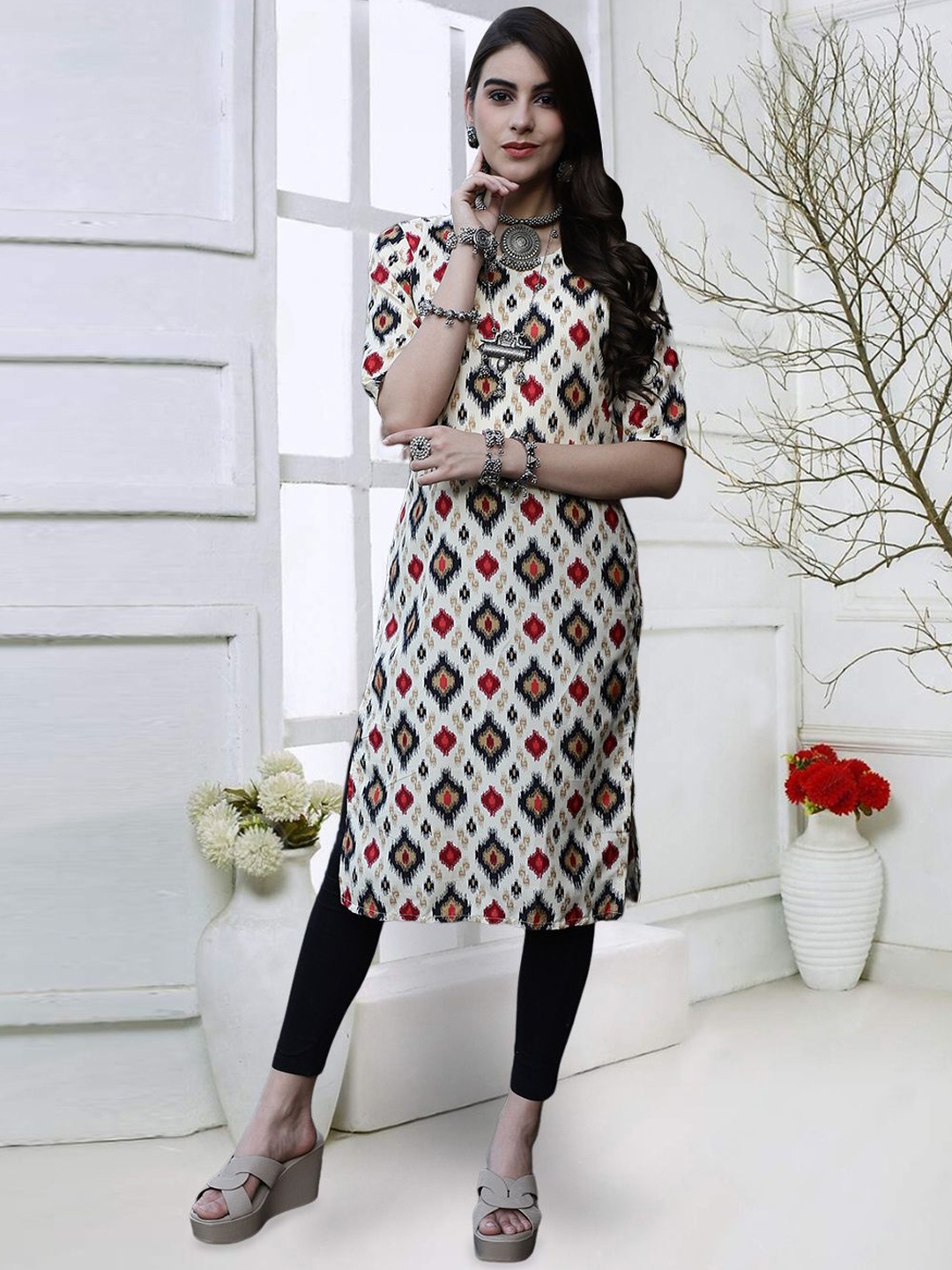 

7Threads Geometric Printed Round Neck Straight Kurta, White