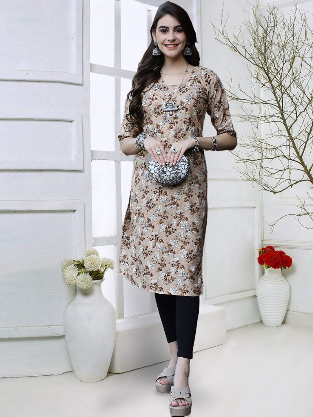 

7Threads Floral Printed Round Neck Straight Kurta, Brown