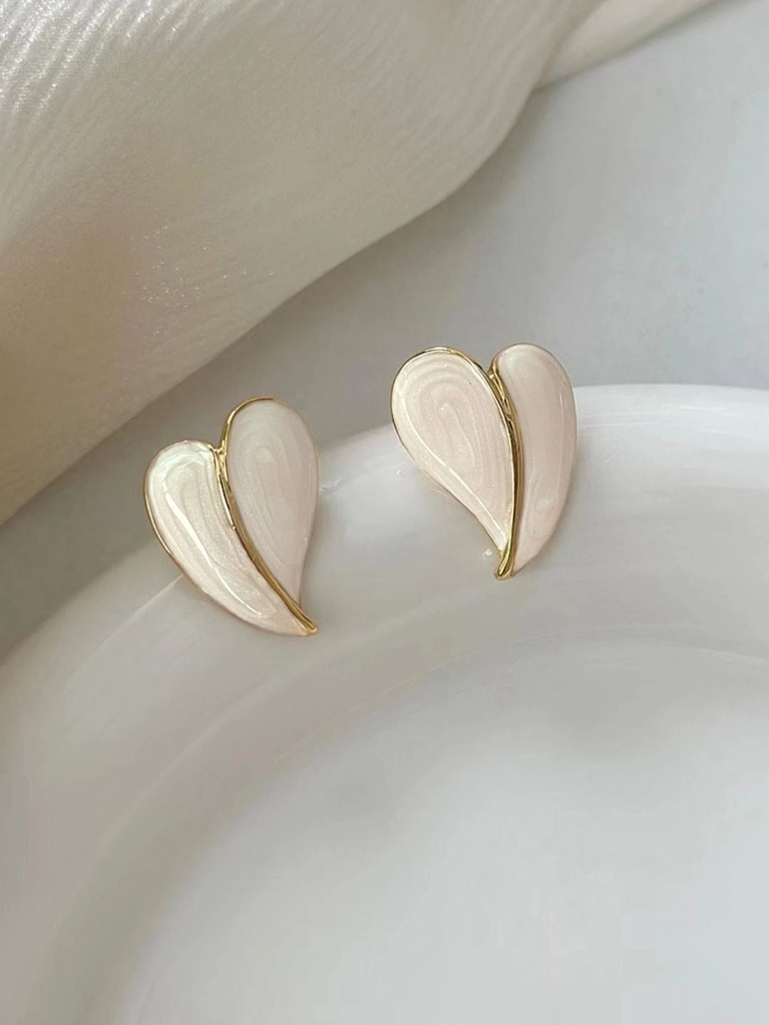 

Krelin Rhodium Plated Heart Shaped Studs, White