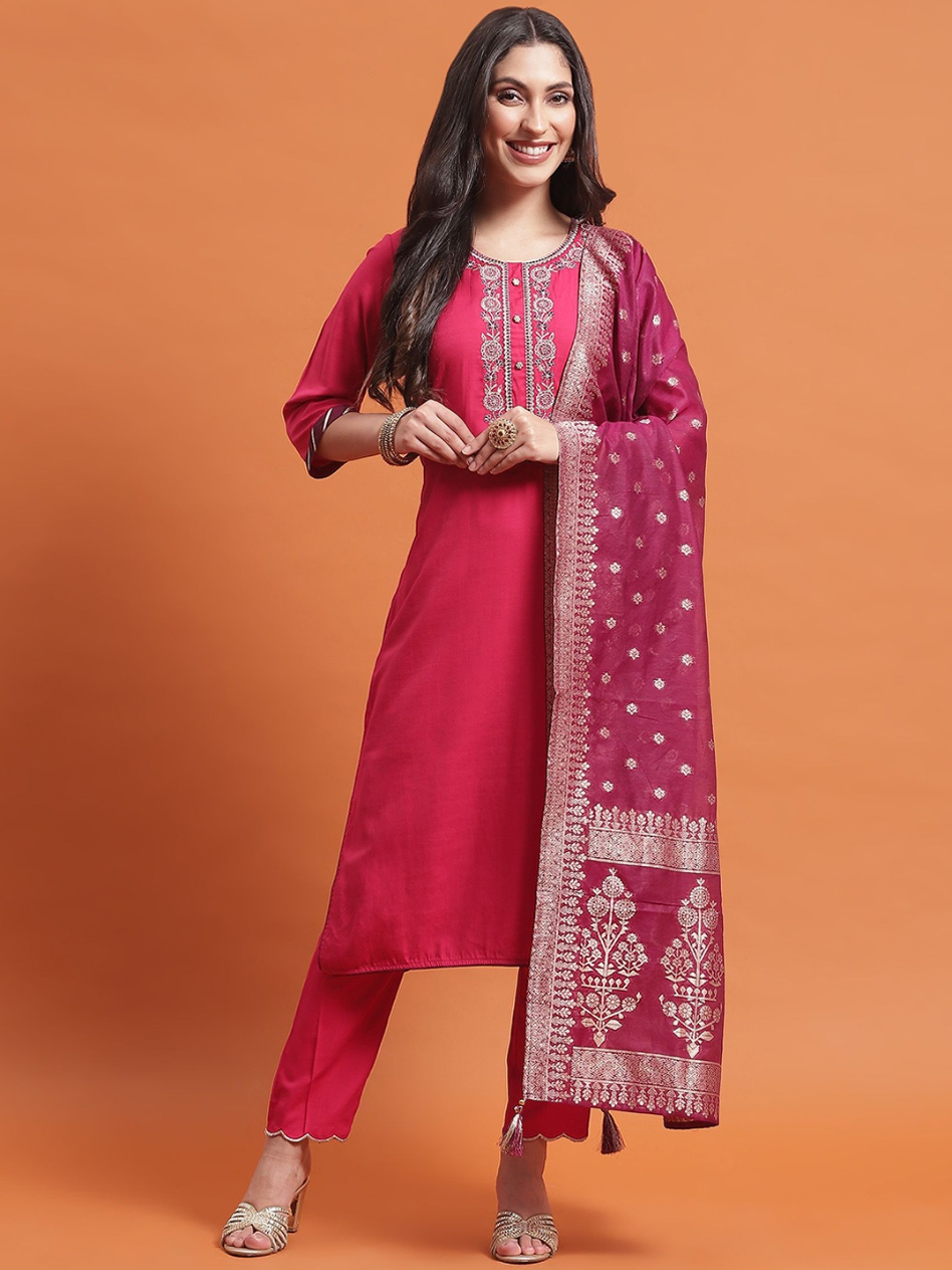 

Shree Floral Embroidered Regular Sequinned Kurta With Trousers & Dupatta, Fuchsia