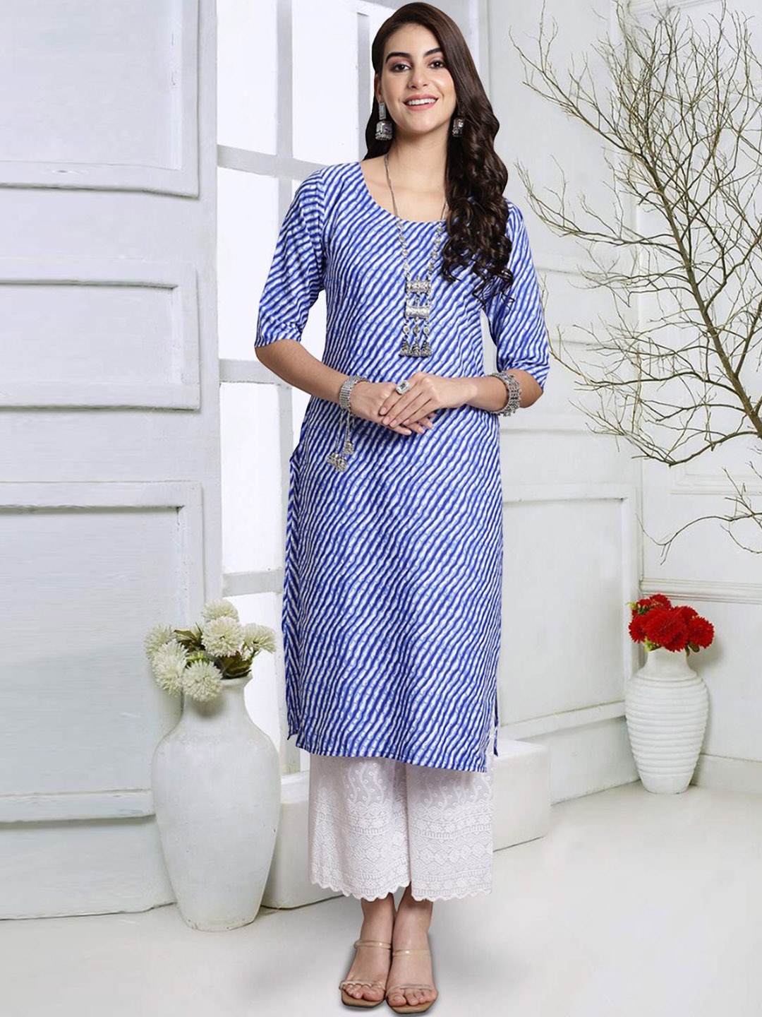 

7Threads Leheriya Printed Round Neck Straight Kurta, Blue