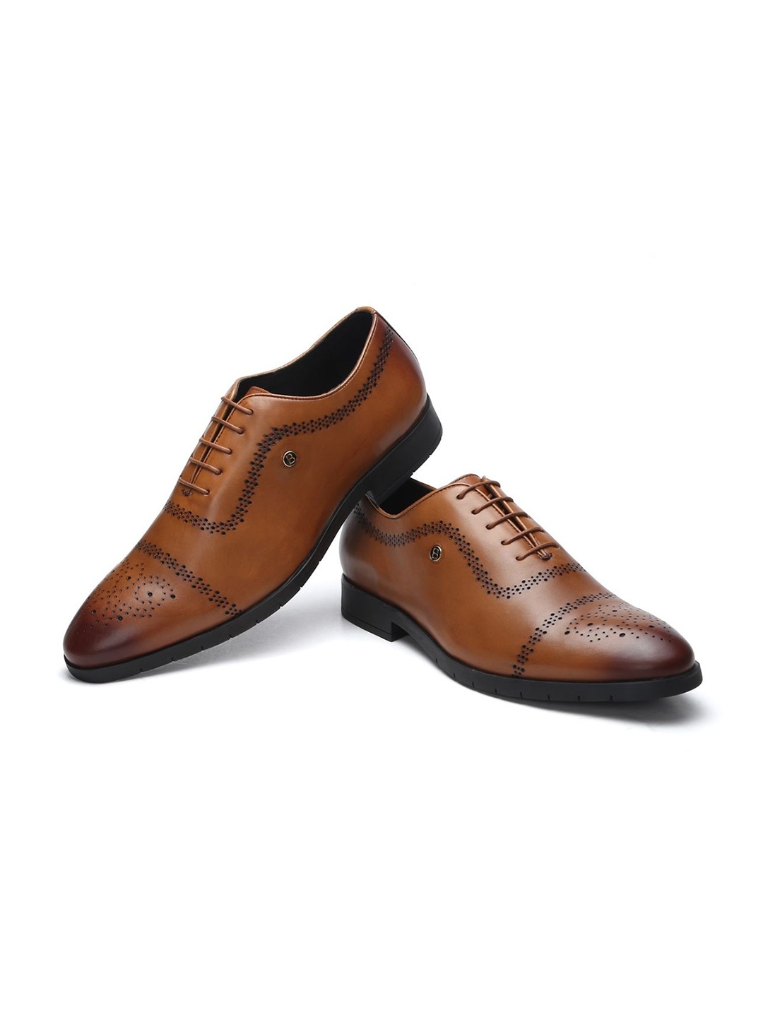 

BRITMEN Men Textured Leather Derbys, Tan