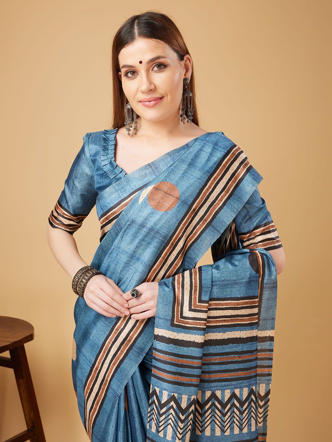 

DOI MOI Silk Blend Banarasi Saree, Blue