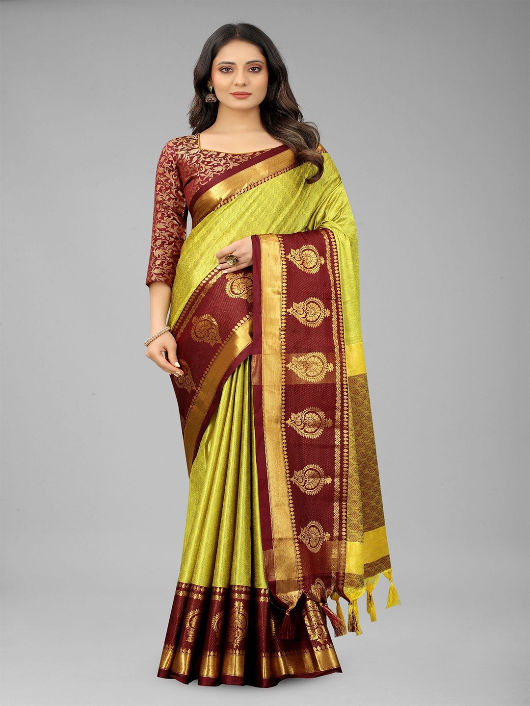 

Aika Woven Design Zari Silk Cotton Kanjeevaram Saree, Yellow