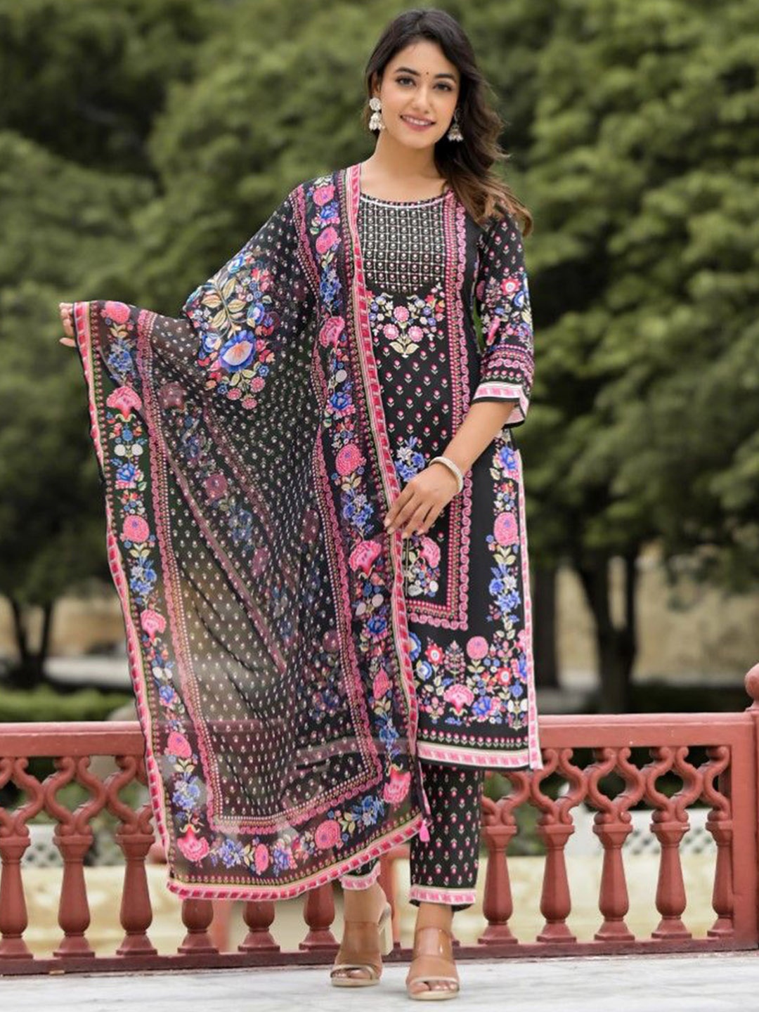 

Juniper Floral Printed Sequinned Liva Straight Kurta With Trousers & Dupatta, Black