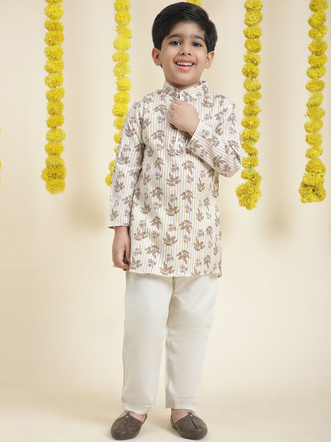 

Cutiekins Boys Floral Printed Regular Straight Kurta with Pyjamas, Beige