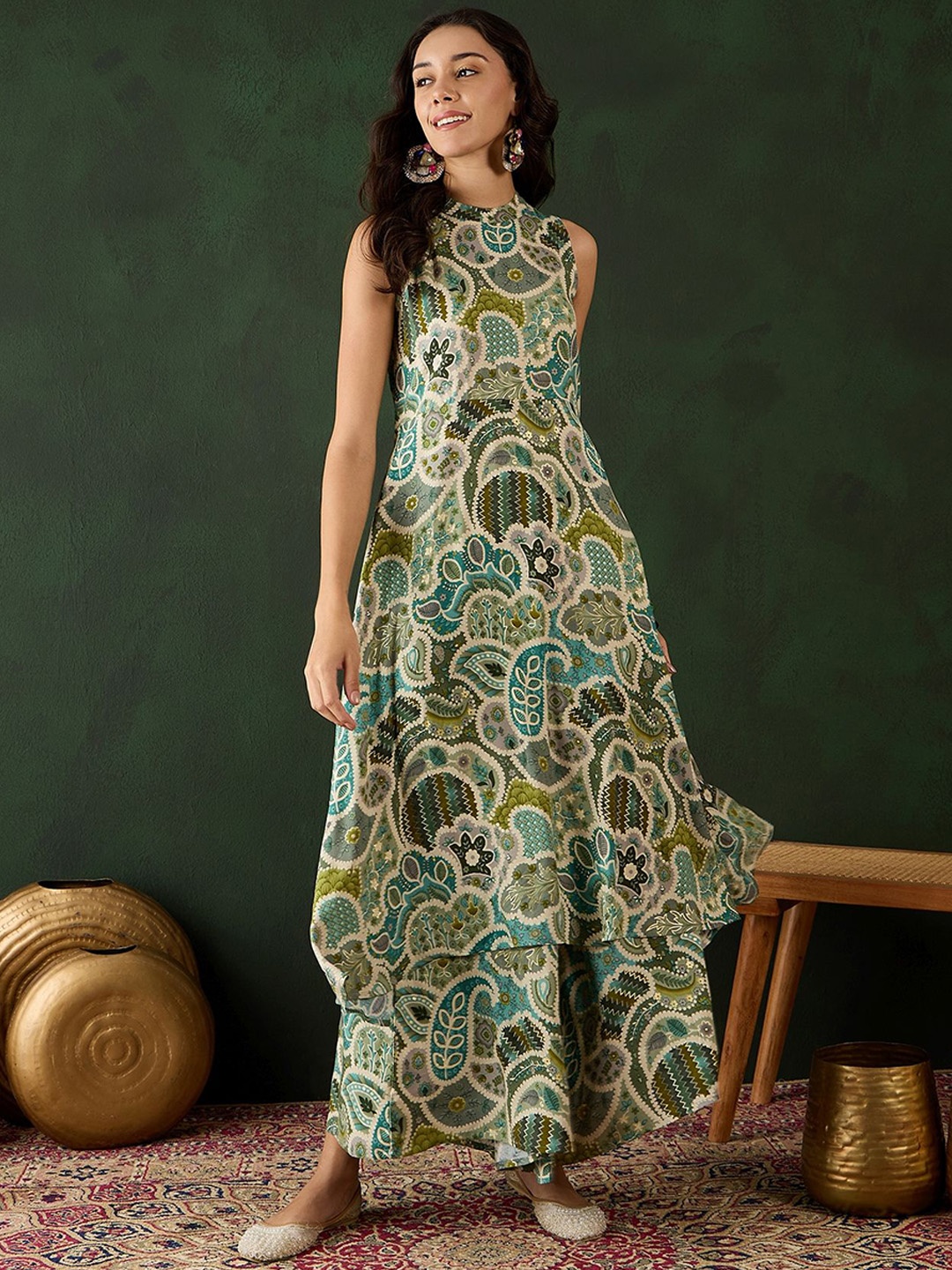 

Sangria Green Floral Printed Halter Neck A-Line Kurta With Palazzos