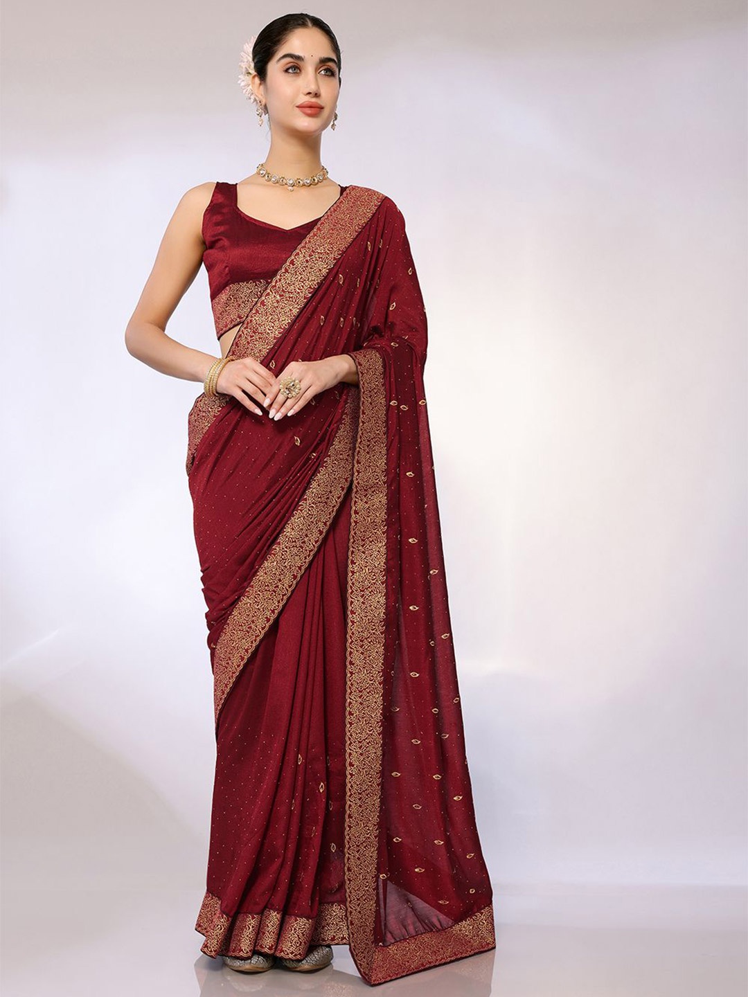 

FABMORA Ethnic Motif Embroidered Saree, Maroon