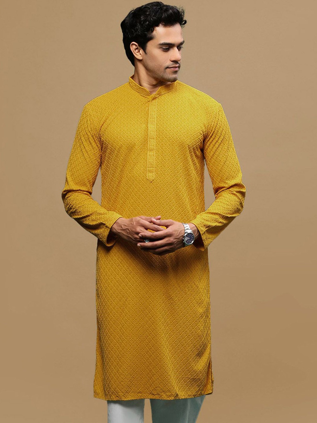 

Sanwara Geometric Embroidered Chikankari Cotton Straight Kurta, Mustard