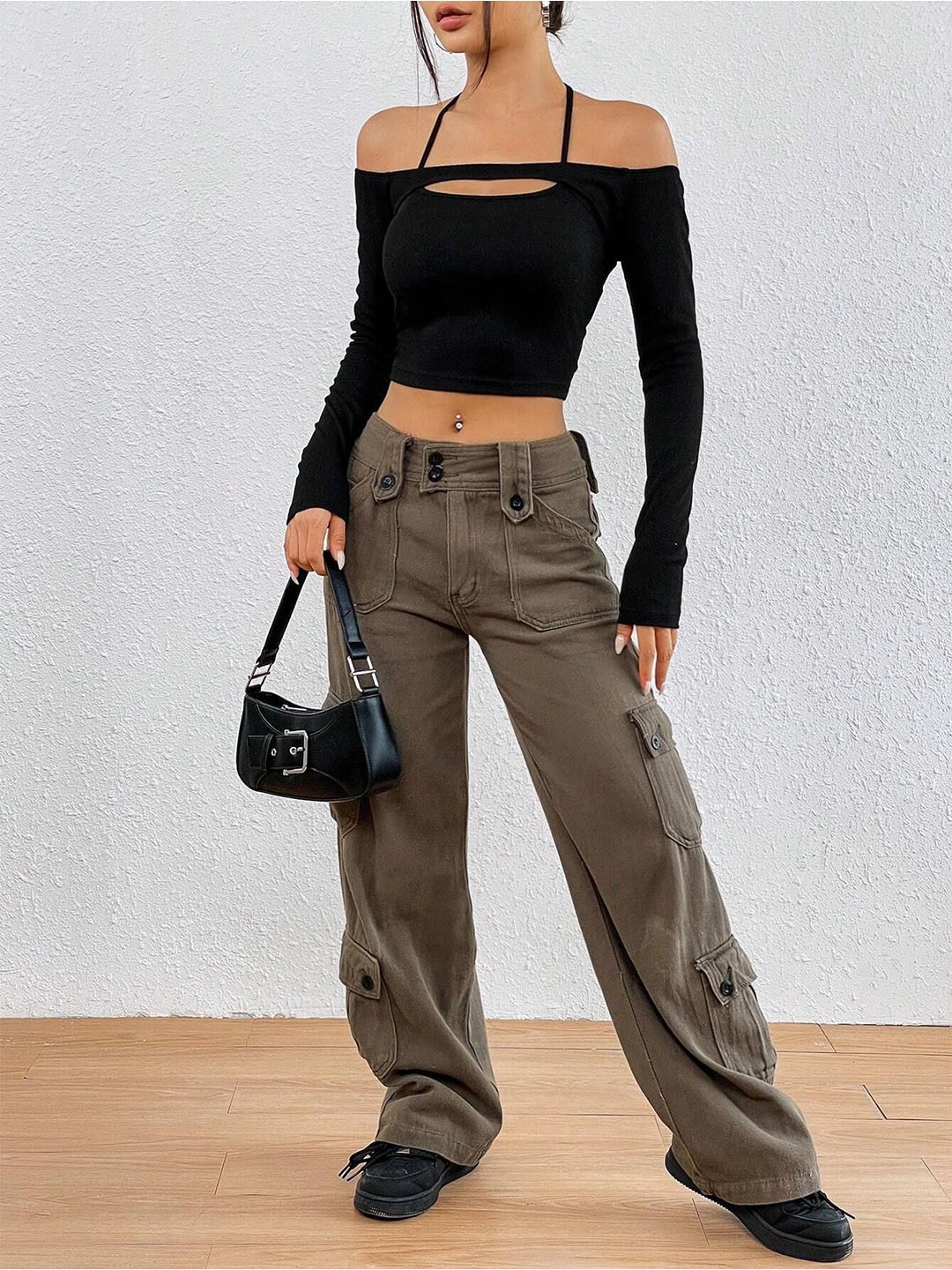 

StyleCast Women Solid Off-Shoulder Top, Black