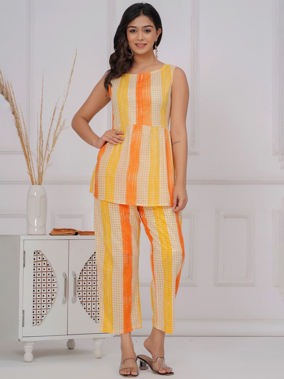 

SARAI CREATIONS Striped Pure Cotton Co-Ords, Yellow