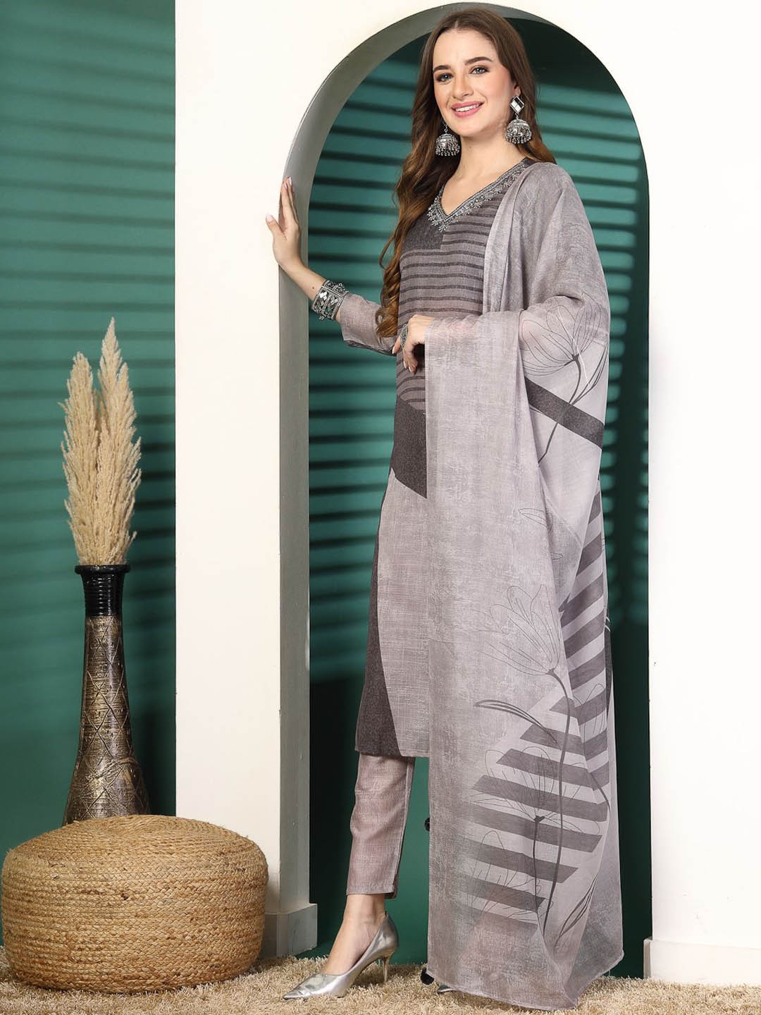 

Sangria Embroidered Mirror Work Kurta with Trousers & Dupatta, Grey