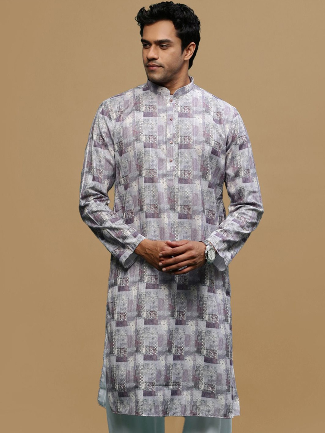 

Sanwara Geometric Printed Mandarin Collar Cotton Straight Kurta, Mauve