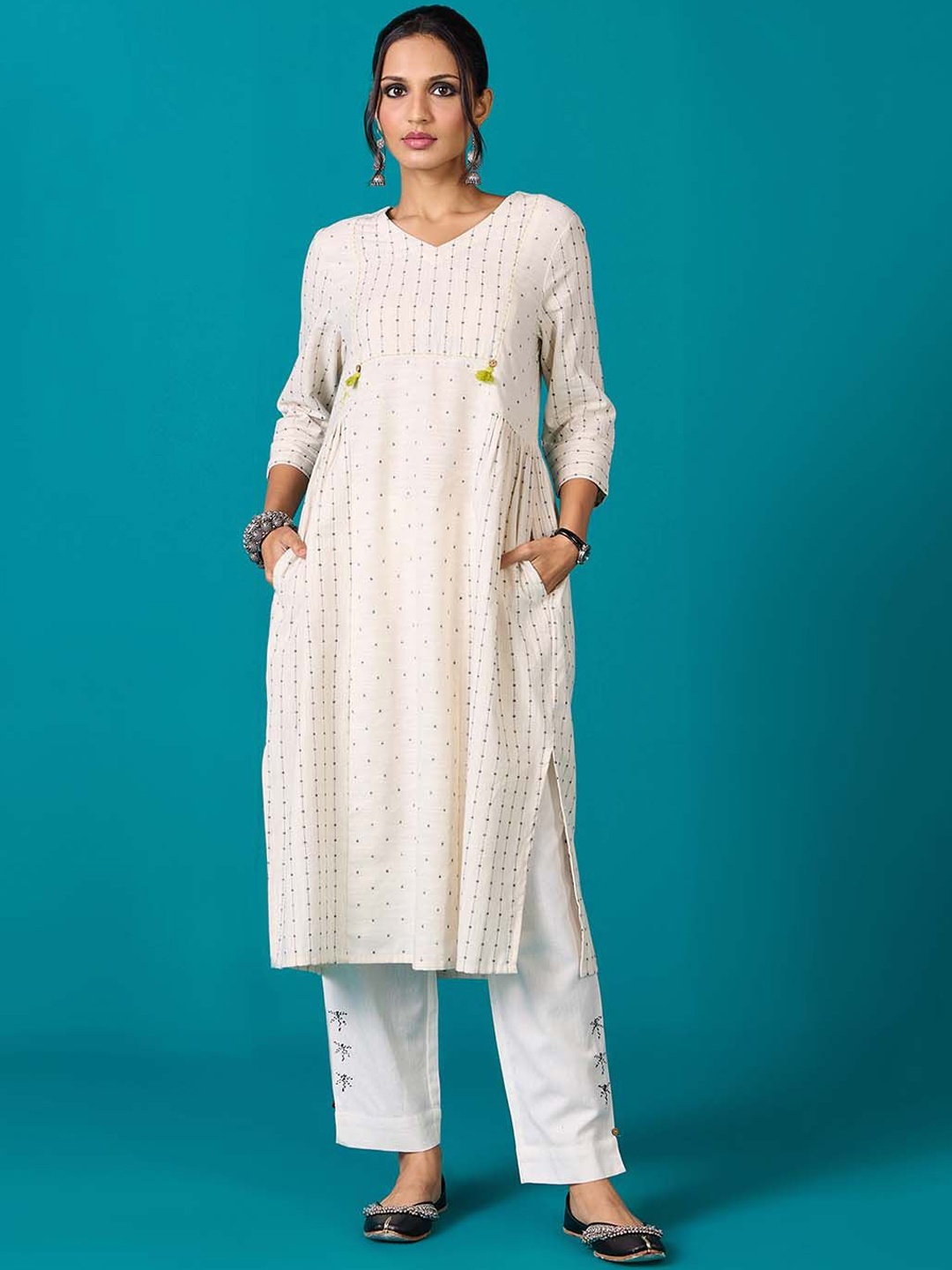 

Likha Women Ethnic Motifs Printed Thread Work Kurta, Off white