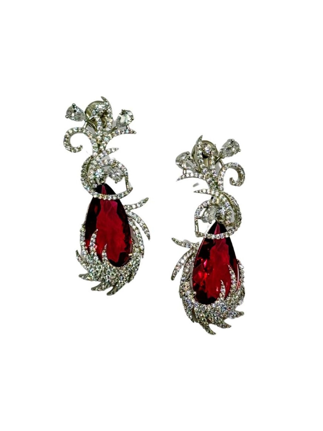 

The Jewellery Tale Rose Gold Plated Contemporary Drop Earrings