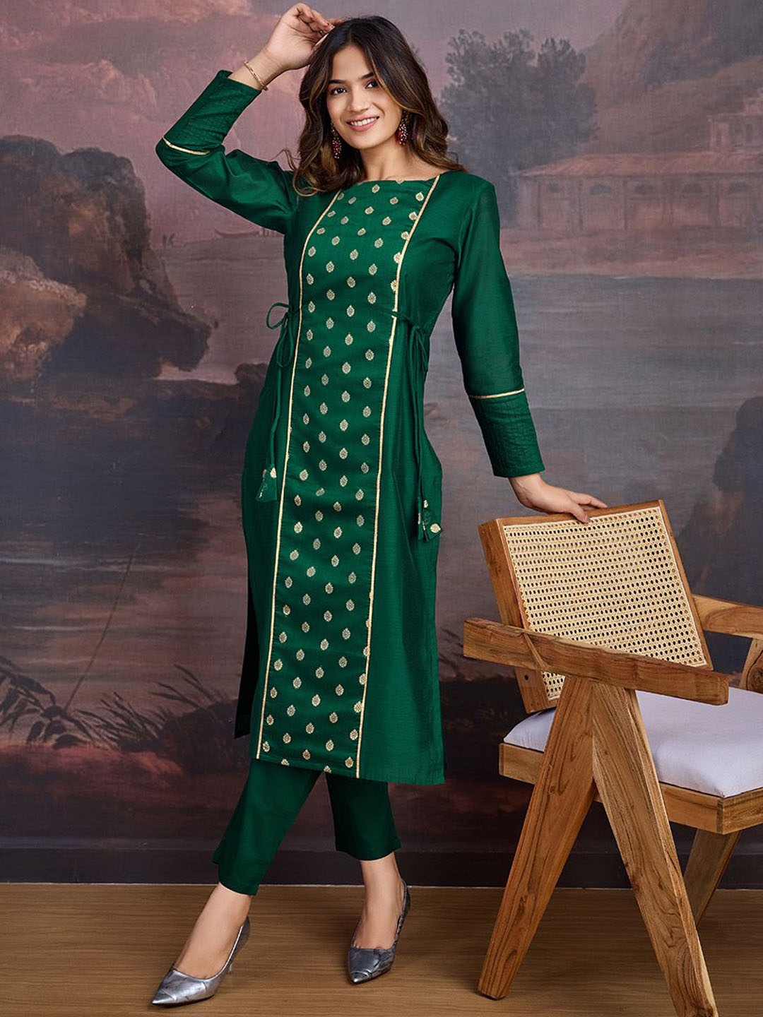 

House of Pataudi Ethnic Motifs Woven Design Straight Kurta With Trouser, Green