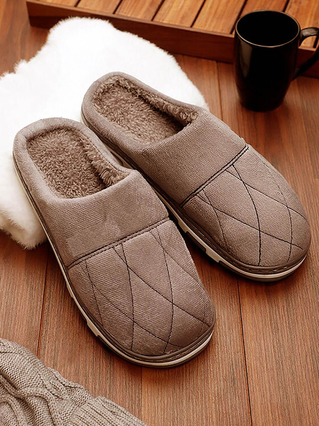 

Infispace Unisex Kids Room Slippers, Brown