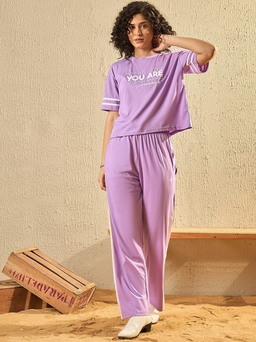 

Modeve Printed T-Shirt With Track Pant, Lavender