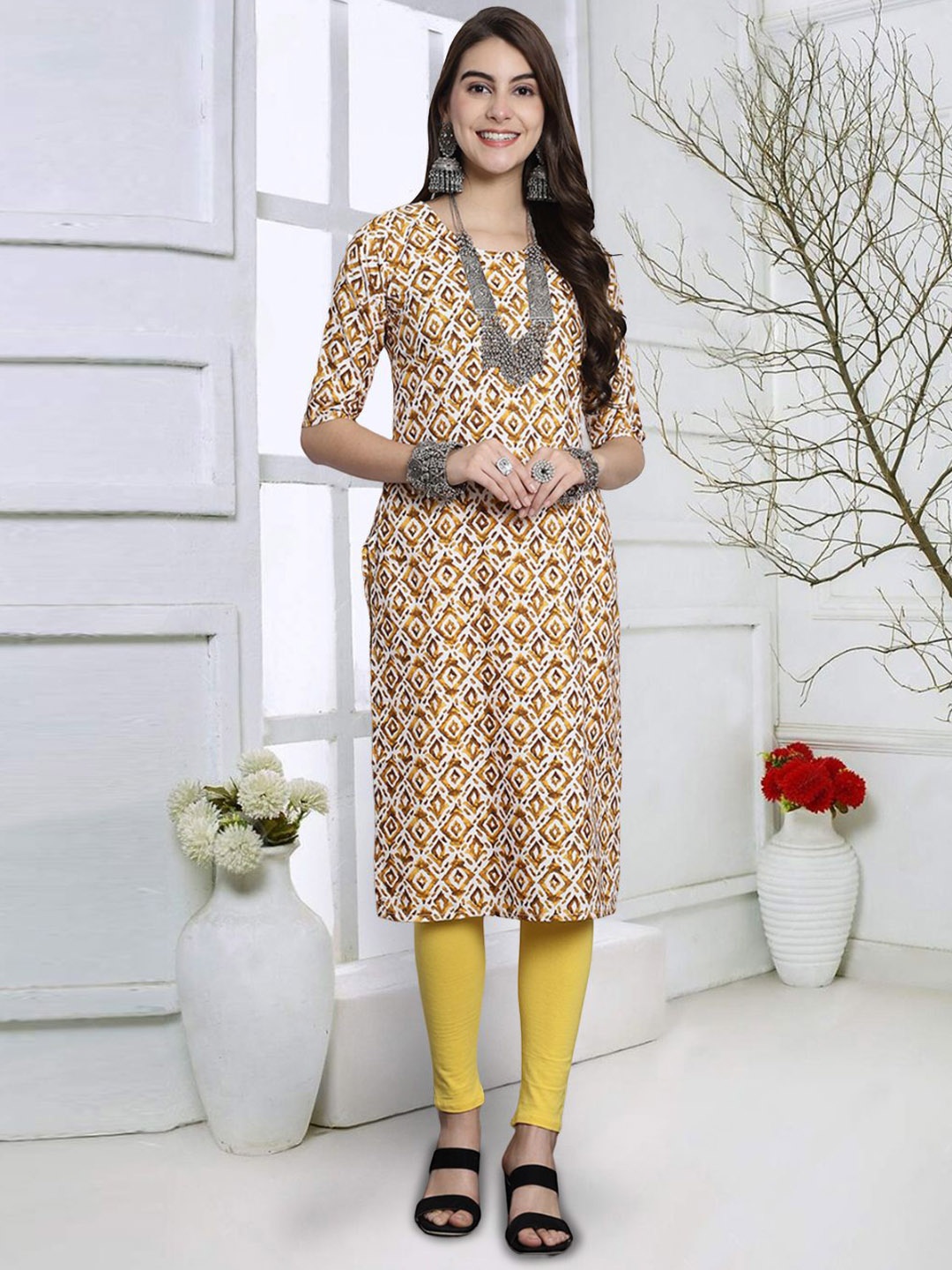 

7Threads Geometric Printed Round Neck Straight Kurta, White
