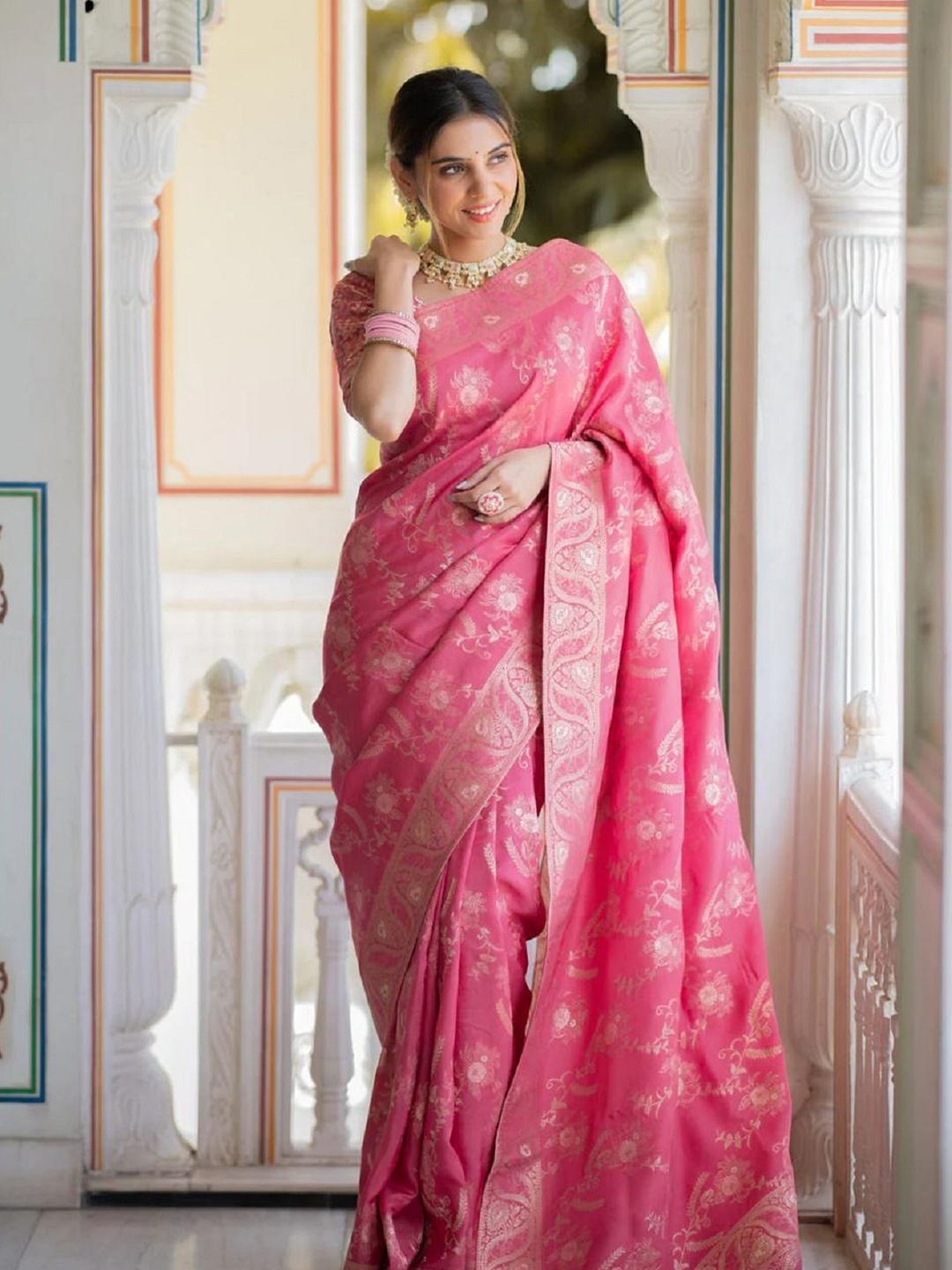 

Aika Women Woven Design Pure Silk Saree With Zari Border, Pink