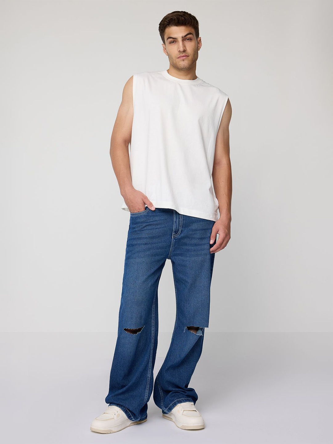 

FREAKINS Men Wide Leg High-Rise Slash Knee Cotton Jeans, Blue