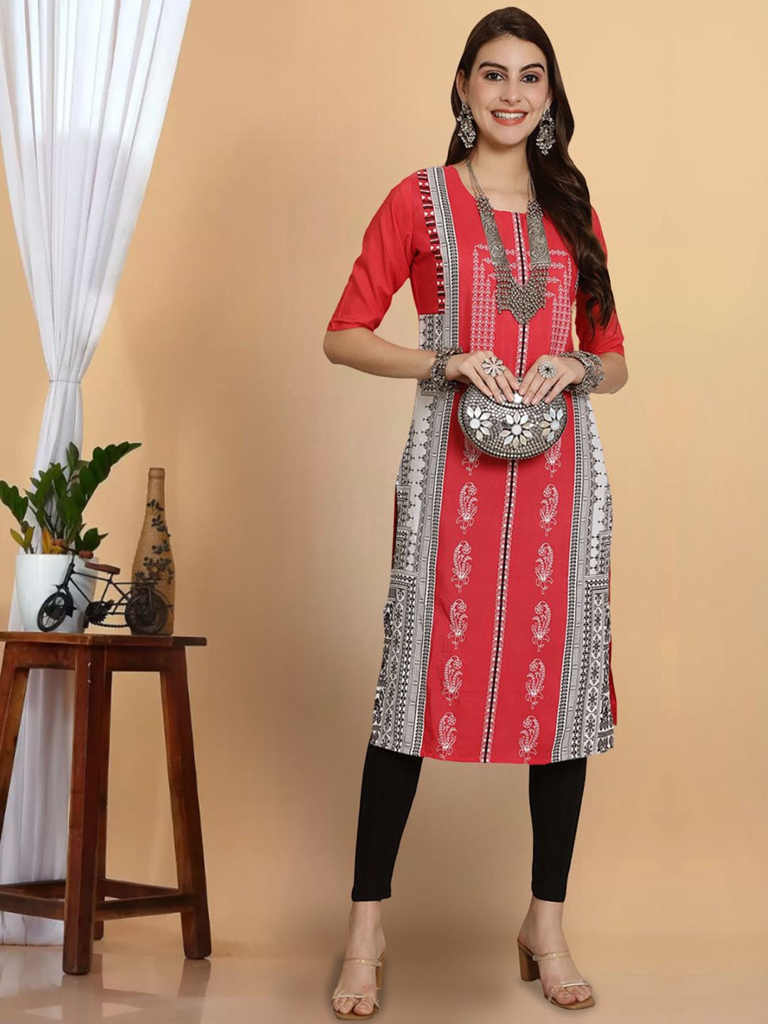 

7Threads Ethnic Motifs Printed Round Neck Crepe Straight Kurta, Red