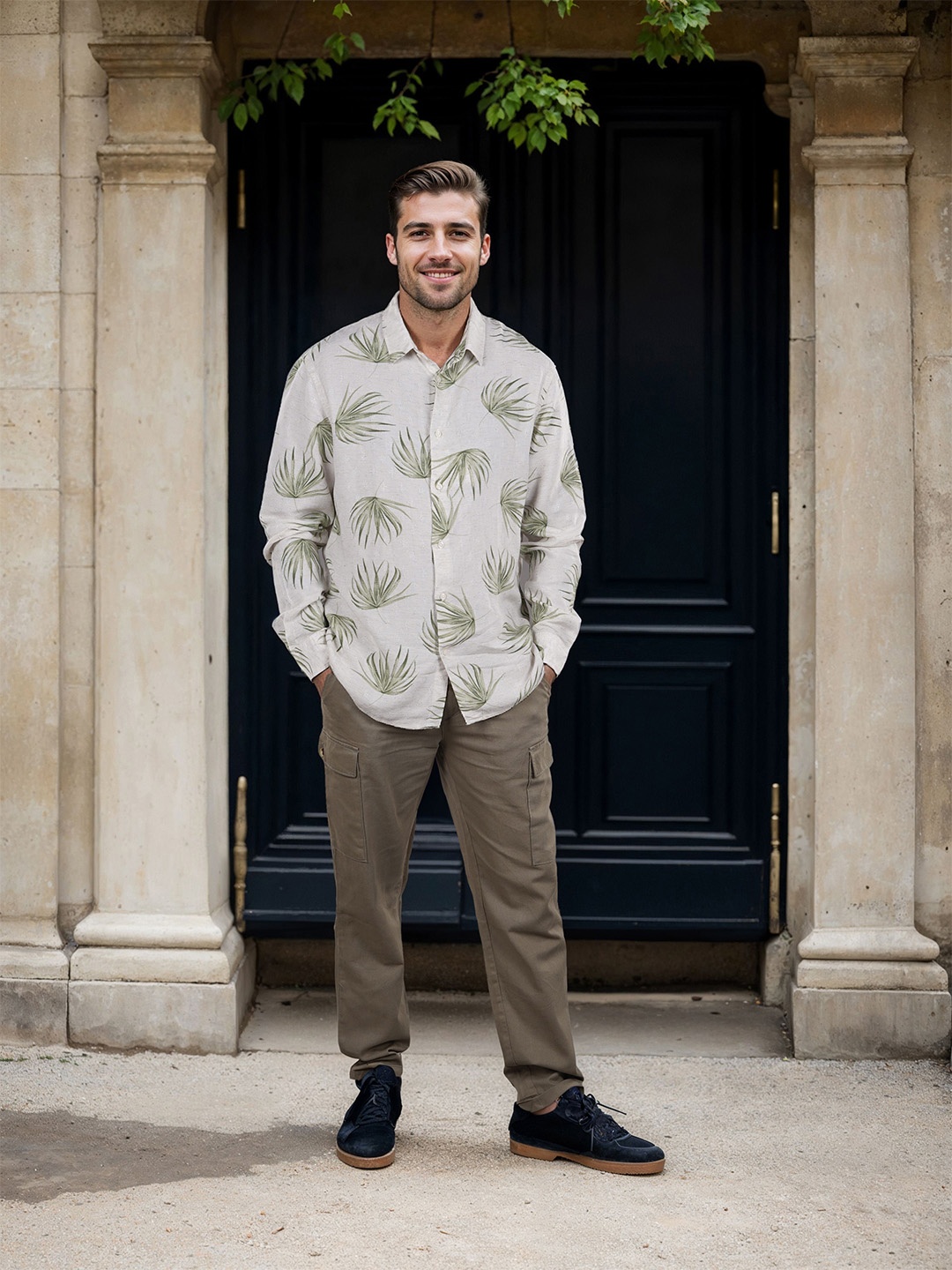 

Celio Men Classic Spread Collar Floral Printed Casual Shirt, Olive