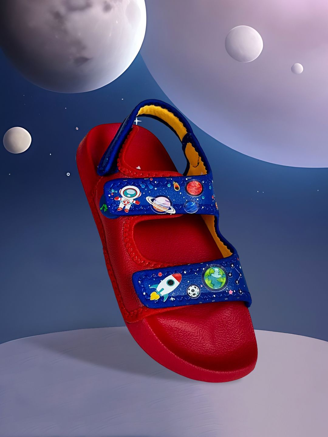 

KazarMax Boys Printed PU Comfort Sandals, Red