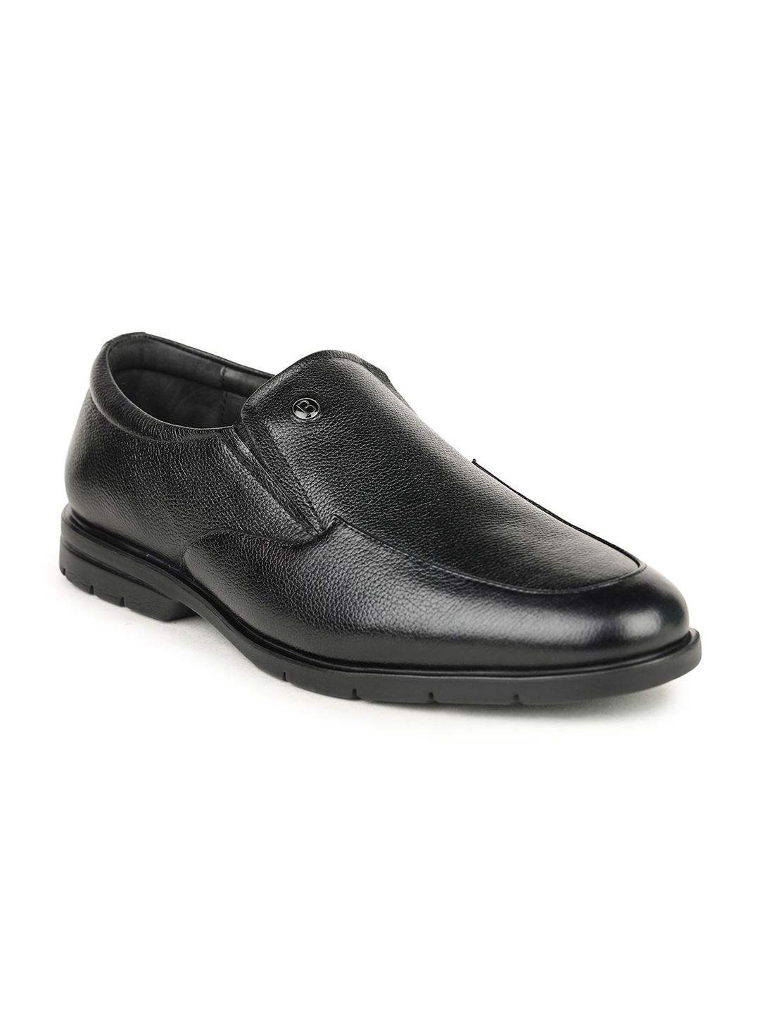 

BRITMEN Men Textured Leather Loafers, Black