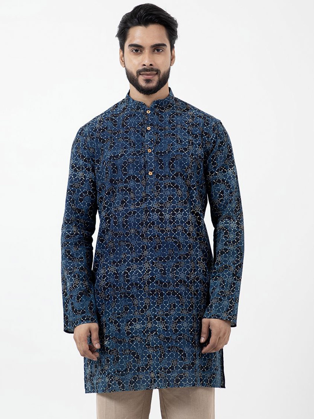 

Inkriti Regular Floral Printed Mandarin Collar Organic Cotton Straight Kurta, Blue